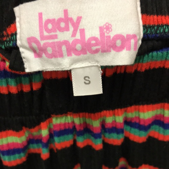 3 piece combo Pants, Shorts, Crop Top - Picture 13 of 13